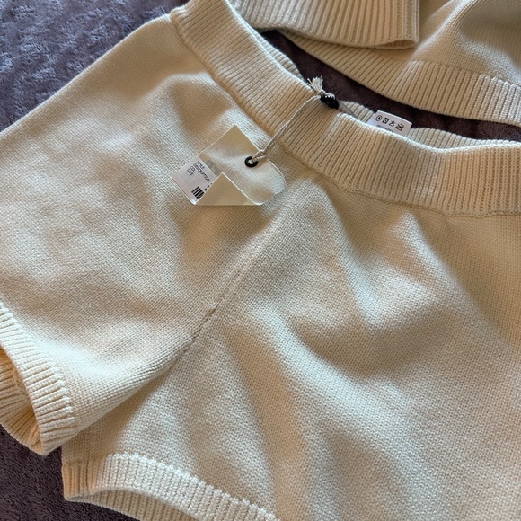 Seroya Messa Short Eggshell Size M - Picture 8 of 13